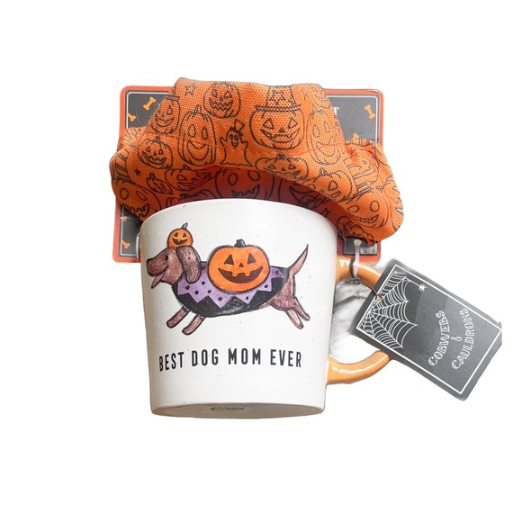 Dog Mom Mug & Bandana Weiner Dog Pumpkin Dachsund Gift Set - Picture 3 of 5
